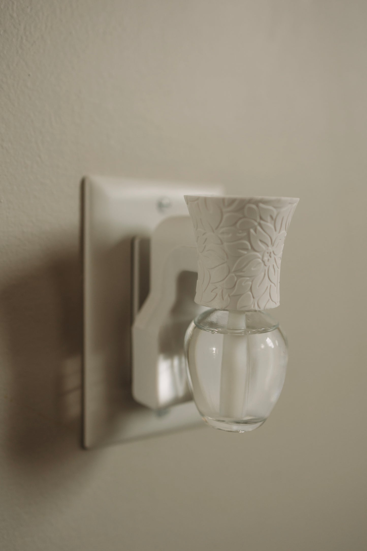 Wall Diffuser | Plug-In Only