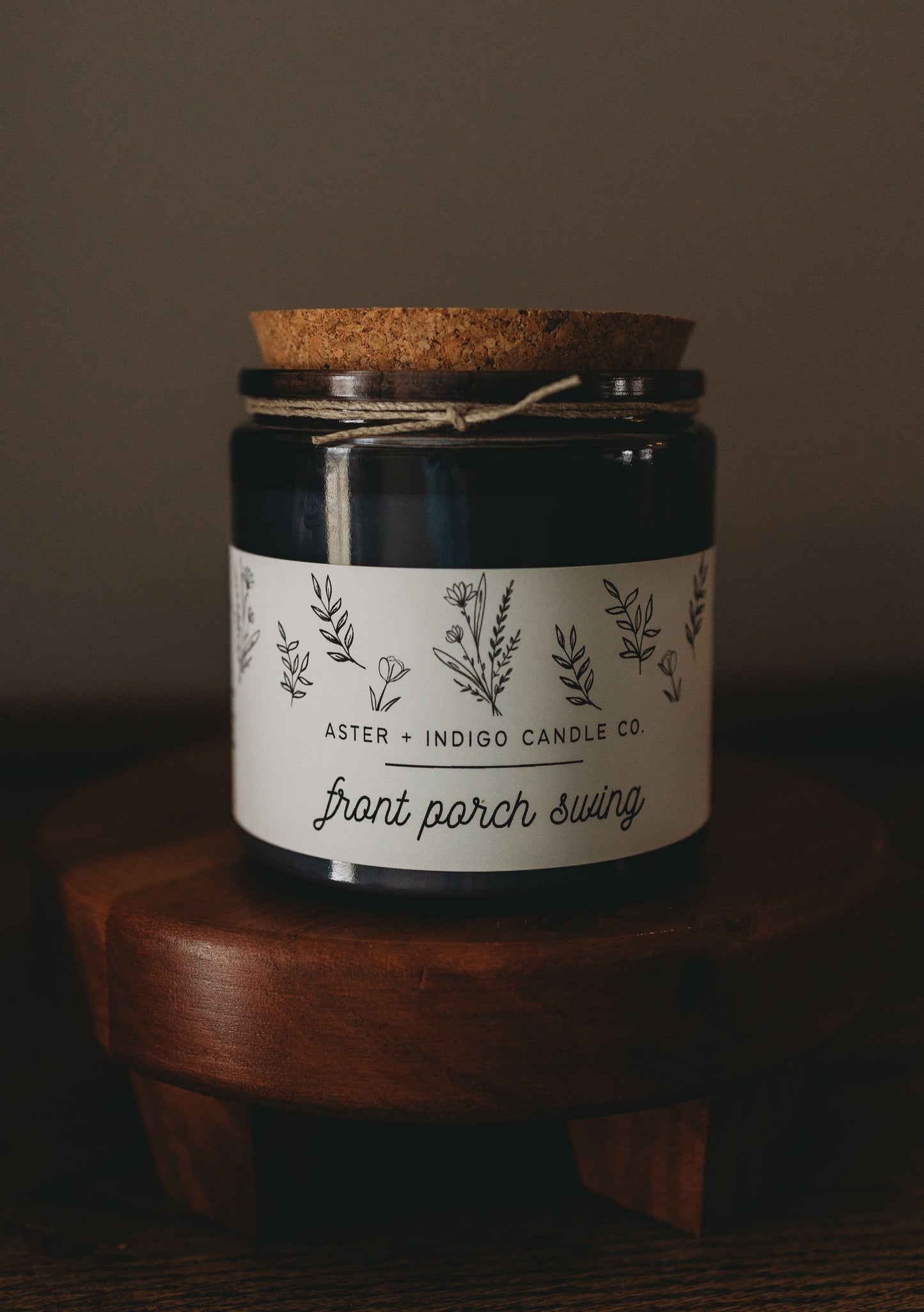 Front Porch Swing | 13oz Candle | Spring