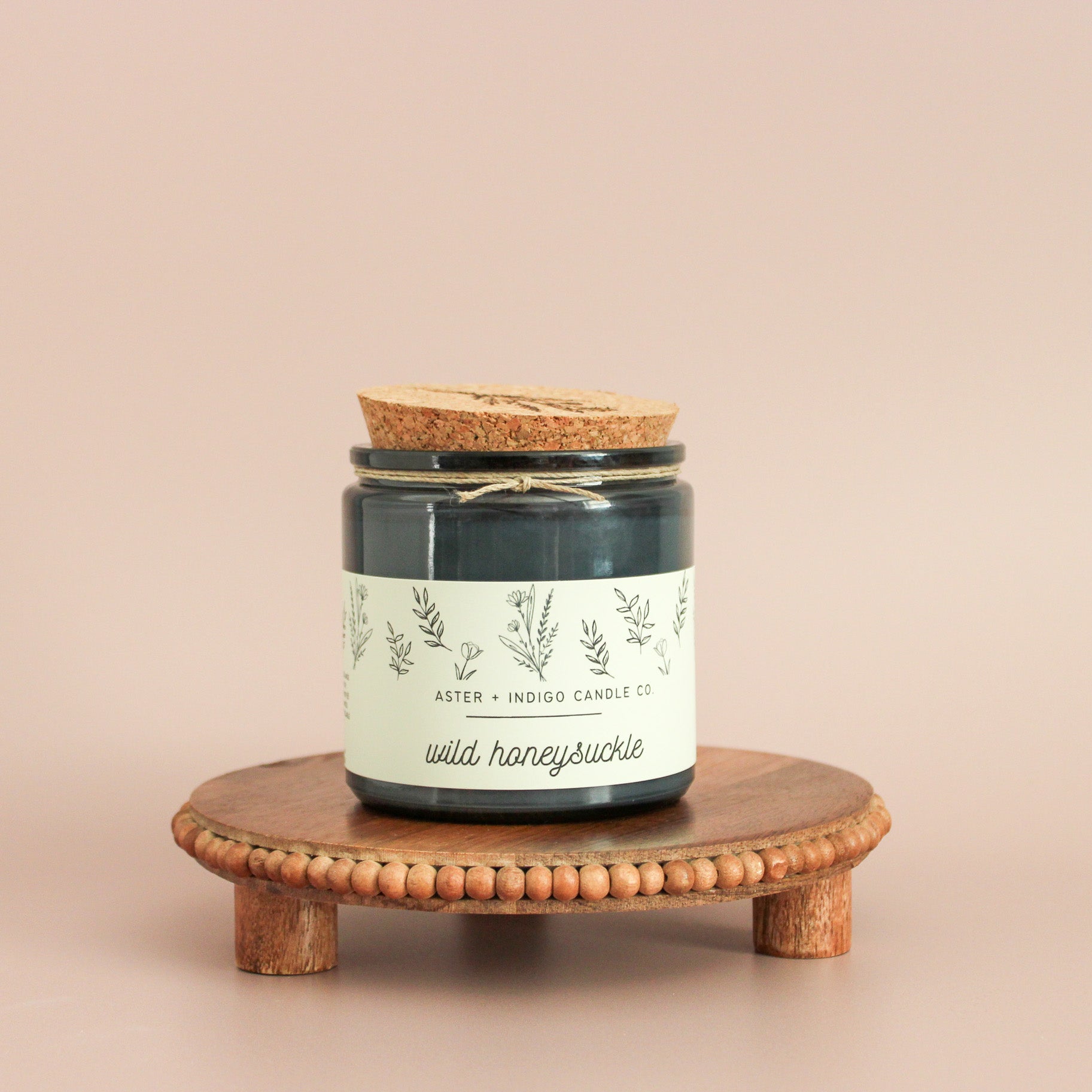 Aster & Indigo Wild Honeysuckle Candle - Thumbnail 2